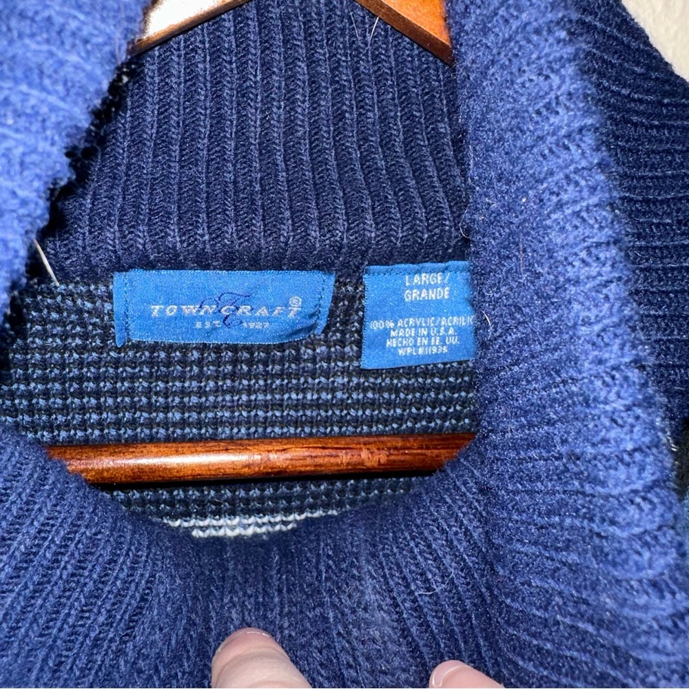 Vintage Towncraft Men’s Full Zip Aztec Cardigan - Picture 3 of 3